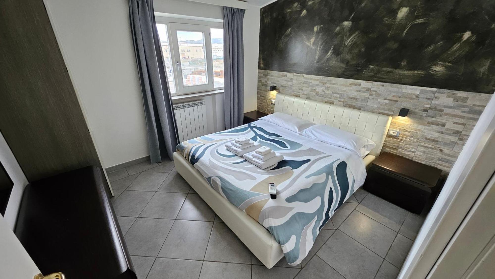 B&B Fr House Affittacamere Коллеферро Экстерьер фото